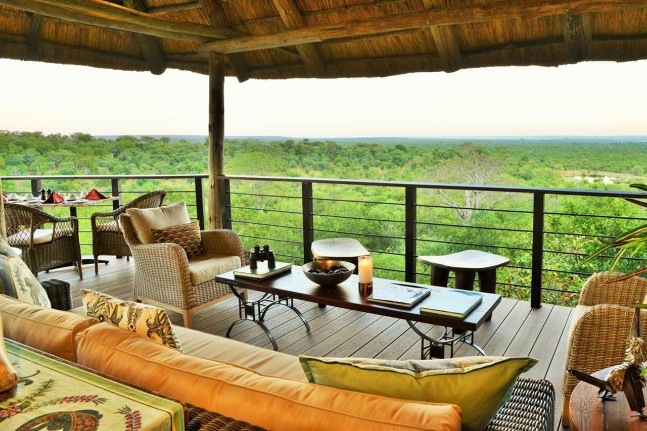 Victoria Falls Safari Lodge Bagian luar foto