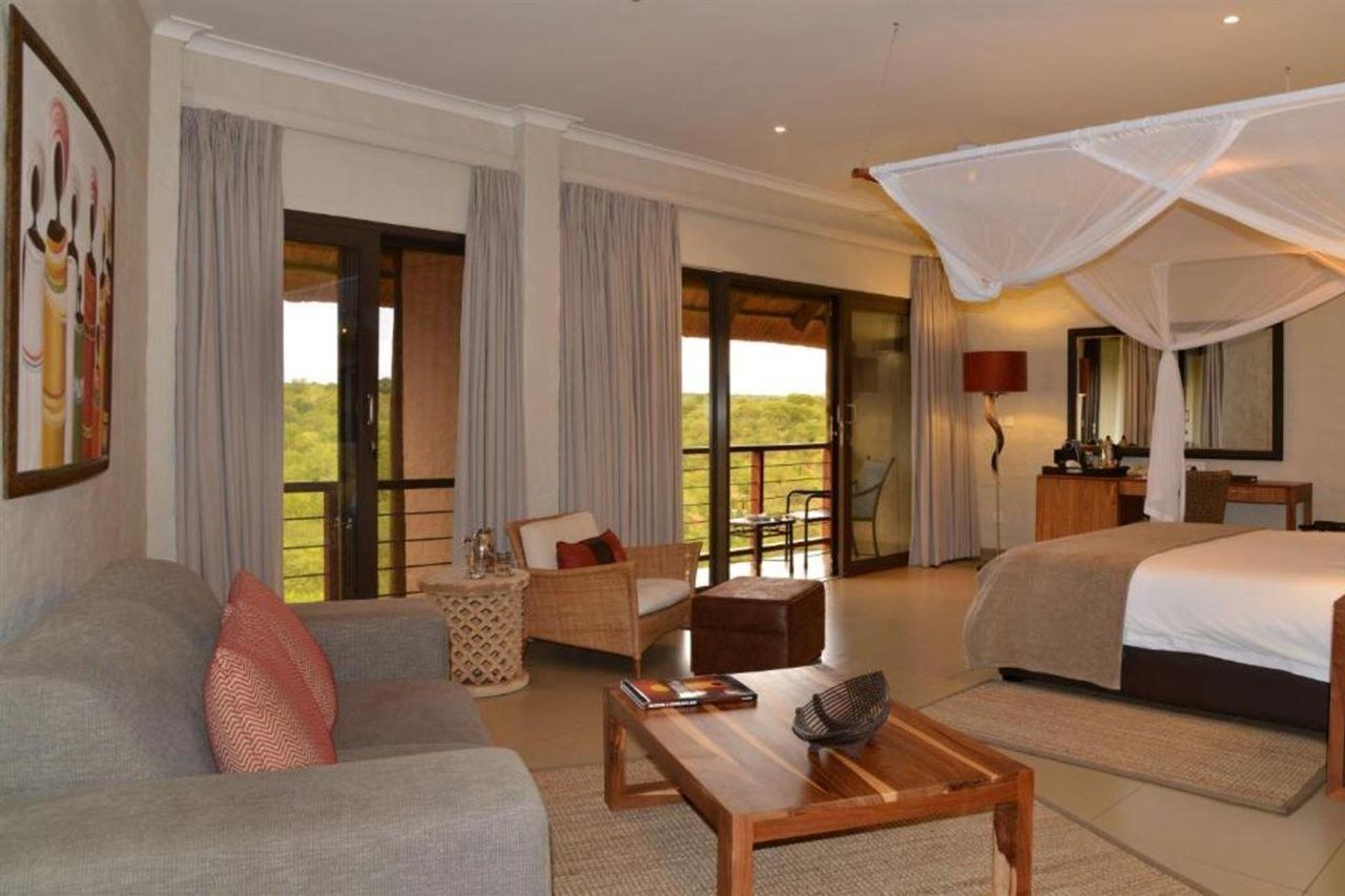 Victoria Falls Safari Lodge Bagian luar foto